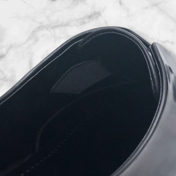 Louis Vuitton Premium Gold Line Dress Shoes - Picture 9 of 10